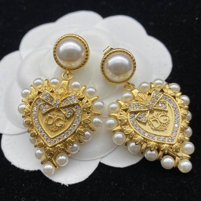 DG Earring lyr61